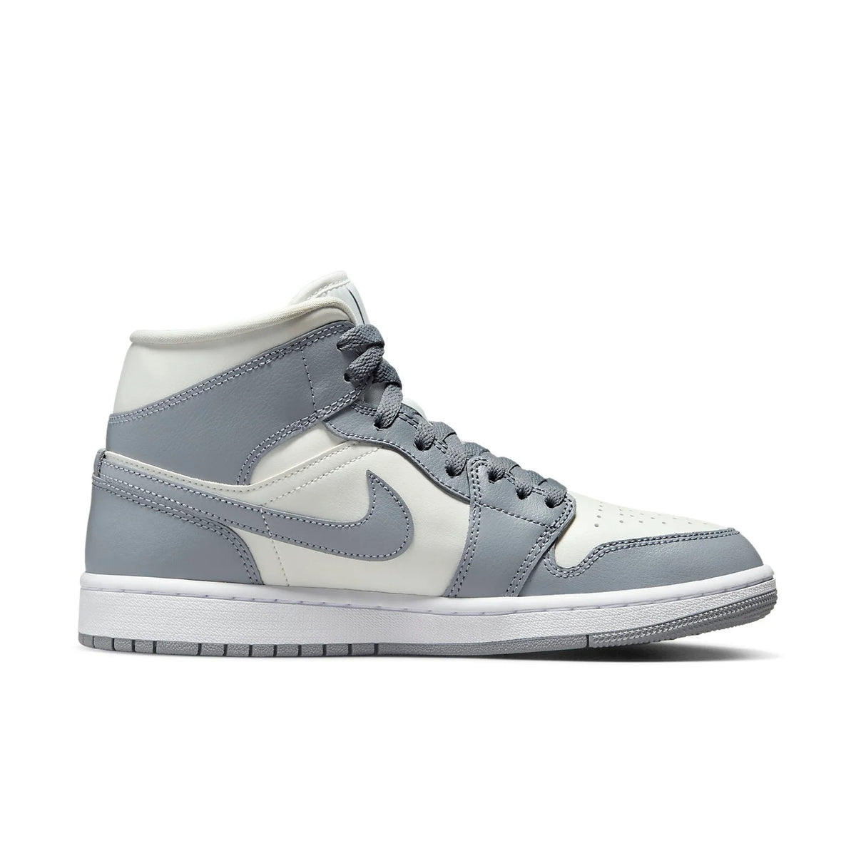 Air Jordan 1 Mid 'Stealth'