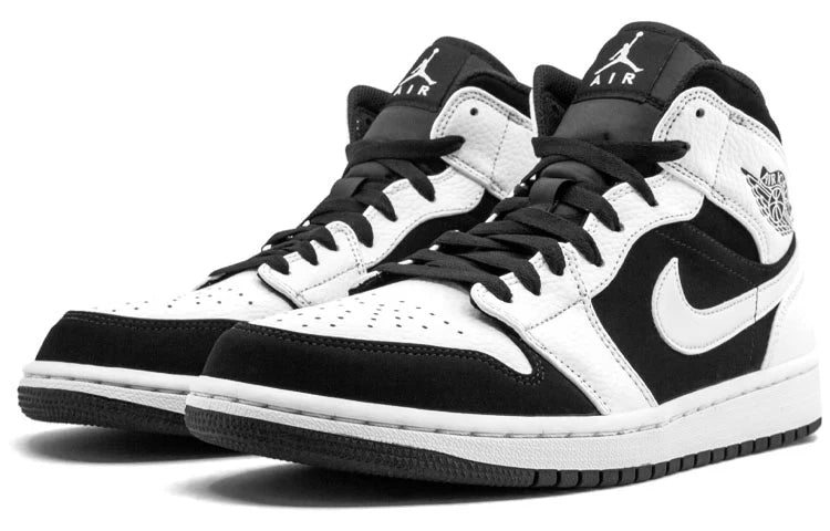 Air Jordan 1 Retro Mid 'Tuxedo'