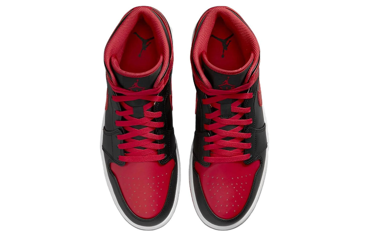 Air Jordan 1 Mid 'Alternate Bred'