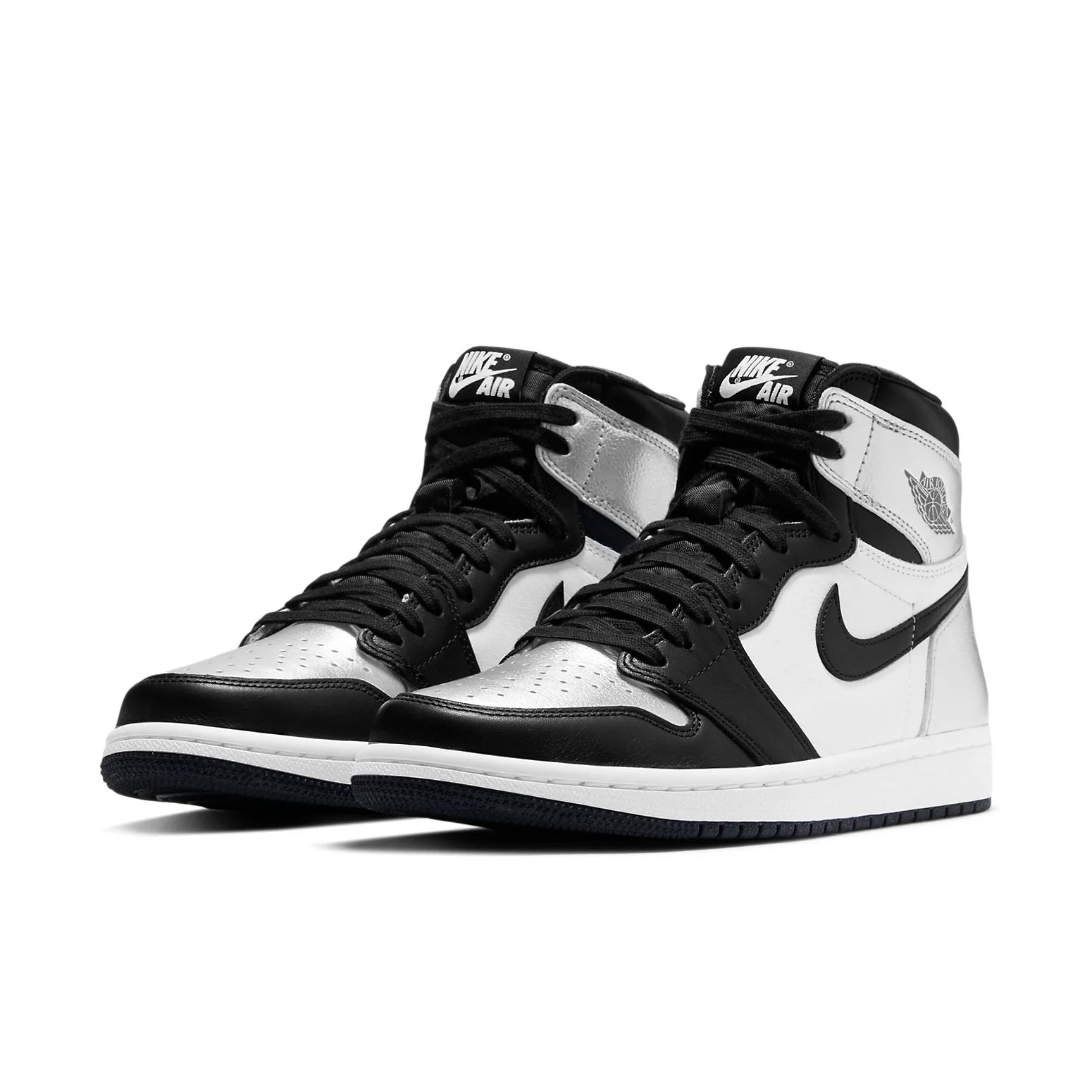 Air Jordan 1 Retro High OG 'Silver Toe'
