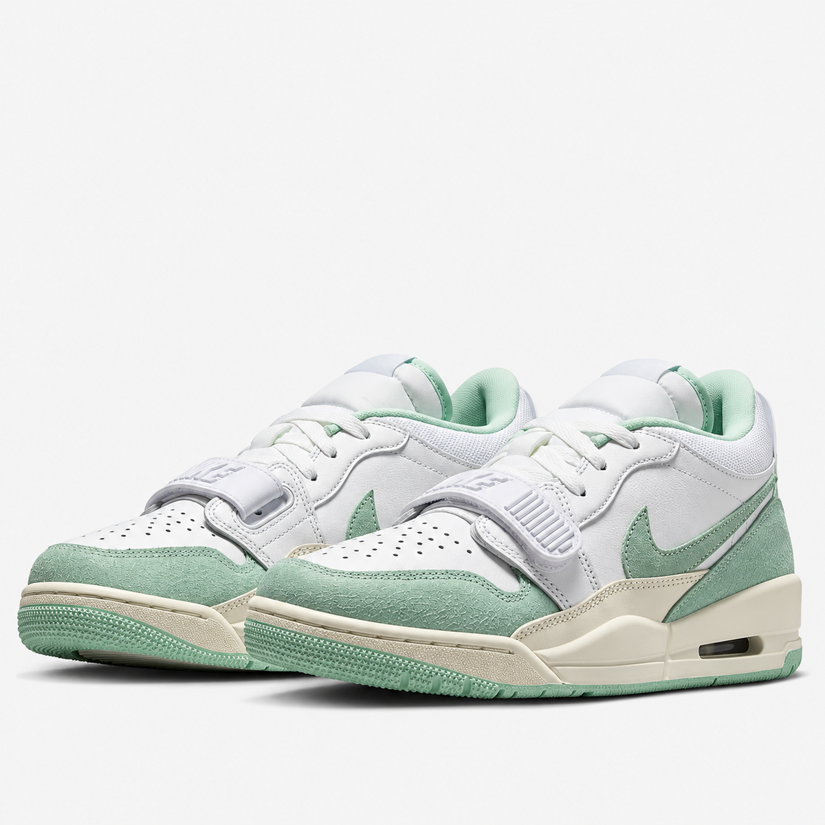 Air Jordan Legacy 312 Low 'White Sail Igloo'