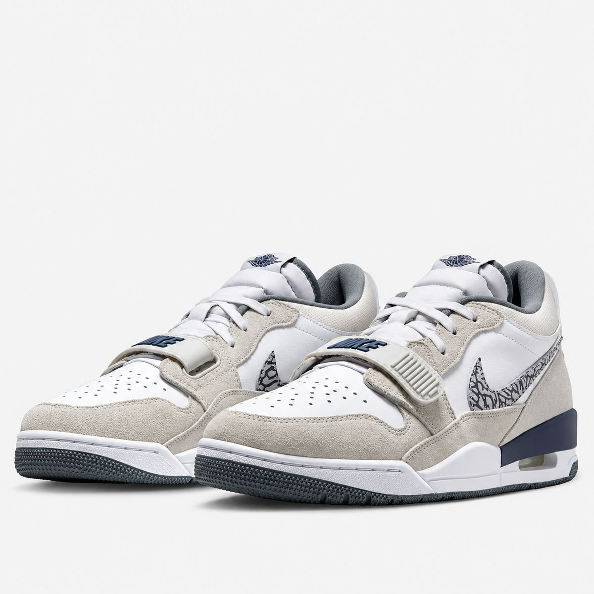 Air Jordan Legacy 312 Low 'White Midnight Navy Cool Grey'