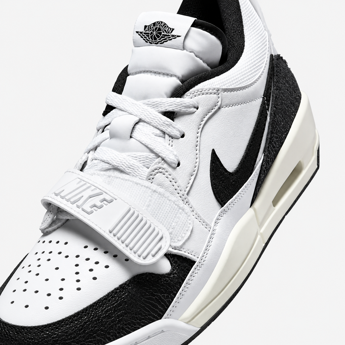 Air Jordan Legacy 312 Low 'White Black Sail'