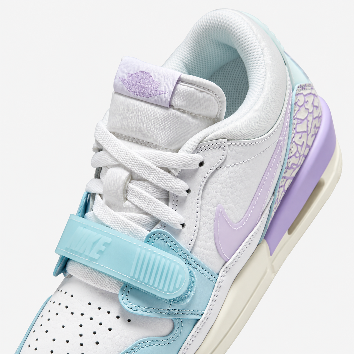 Air Jordan Legacy 312 Low 'White Hydrangeas Glacier Blue'