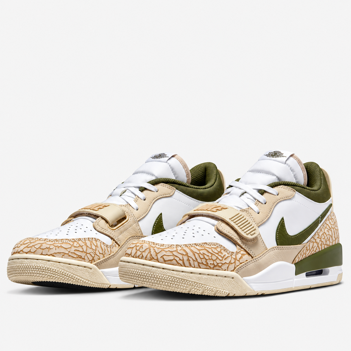 Air Jordan Legacy 312 Low x Paris Saint-Germain 'Fourth Kit'