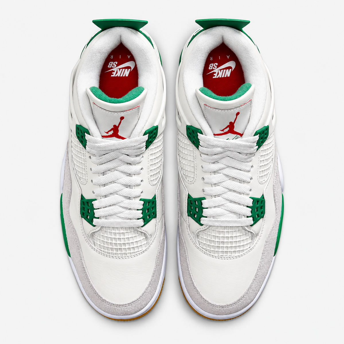 Air Jordan 4 Retro SB 'Pine Green'
