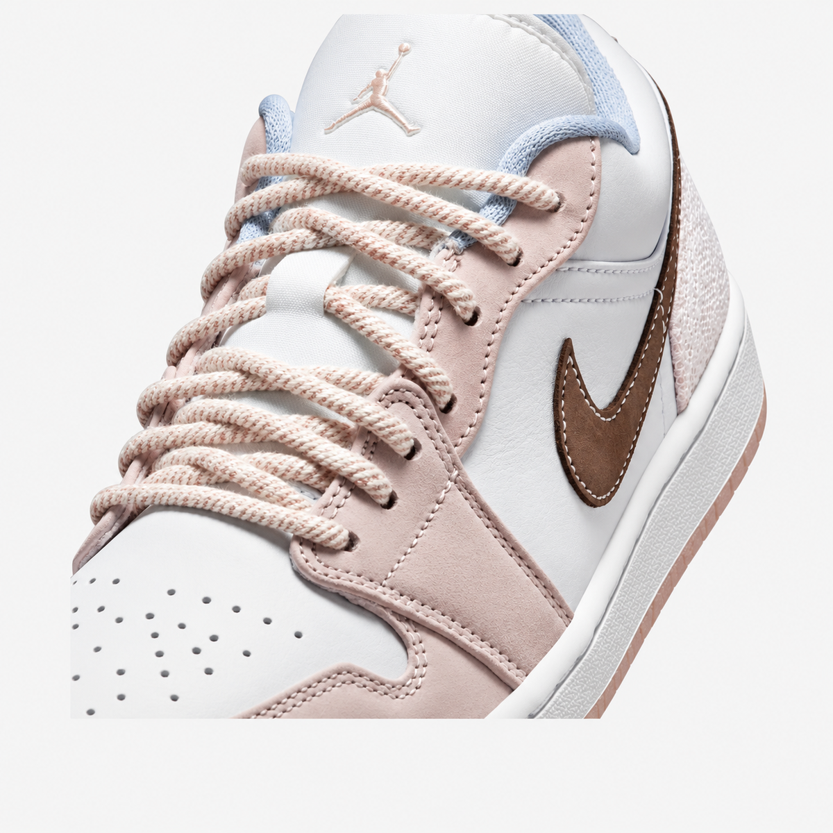 Air Jordan 1 Low 'Light Soft Pink'
