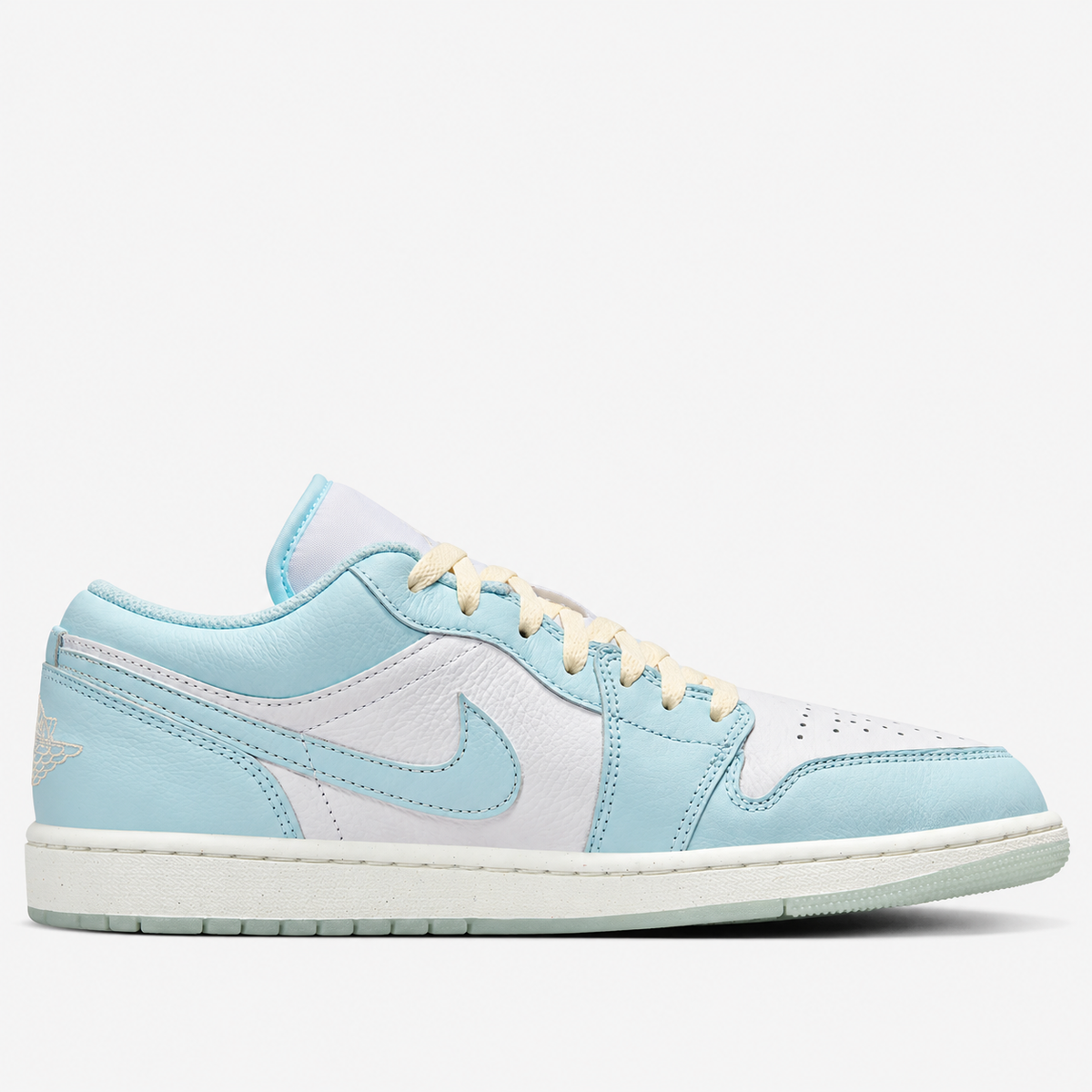 Air Jordan 1 Low SE 'Glacier Blue Summit White'