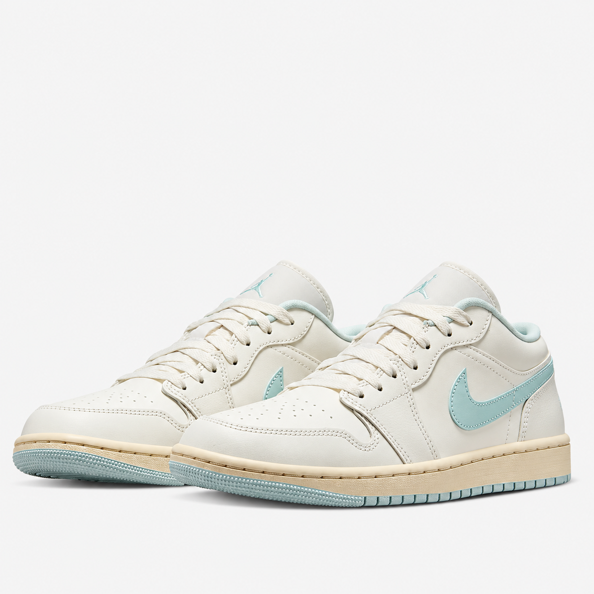 Air Jordan 1 Low 'Sail Igloo'