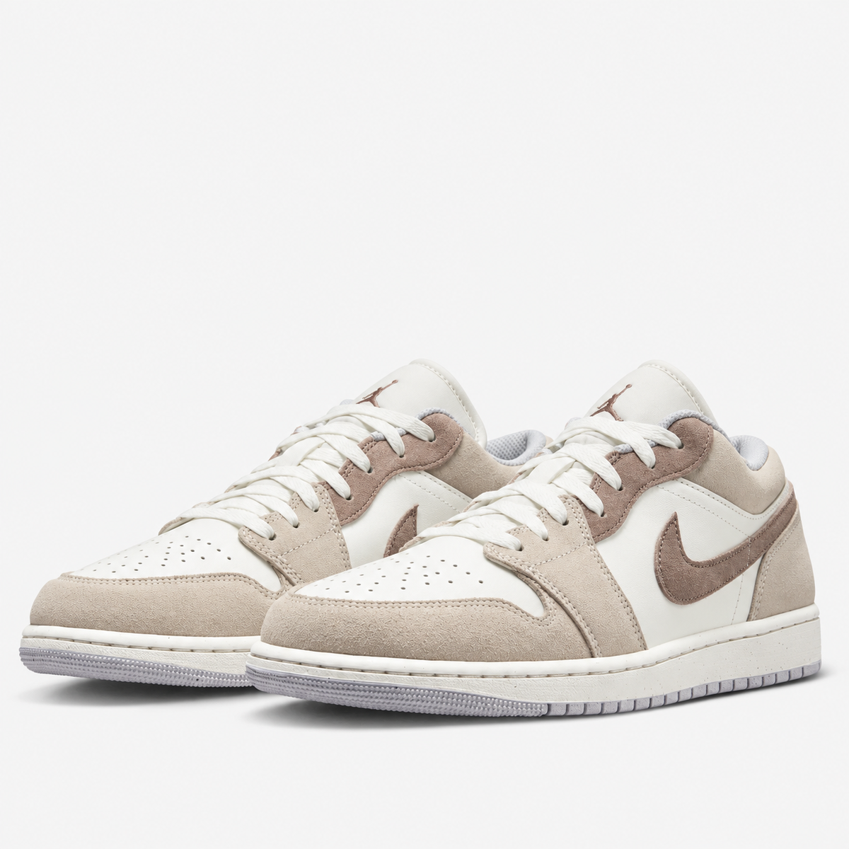 Air Jordan 1 Low SE 'Legend Light Brown'
