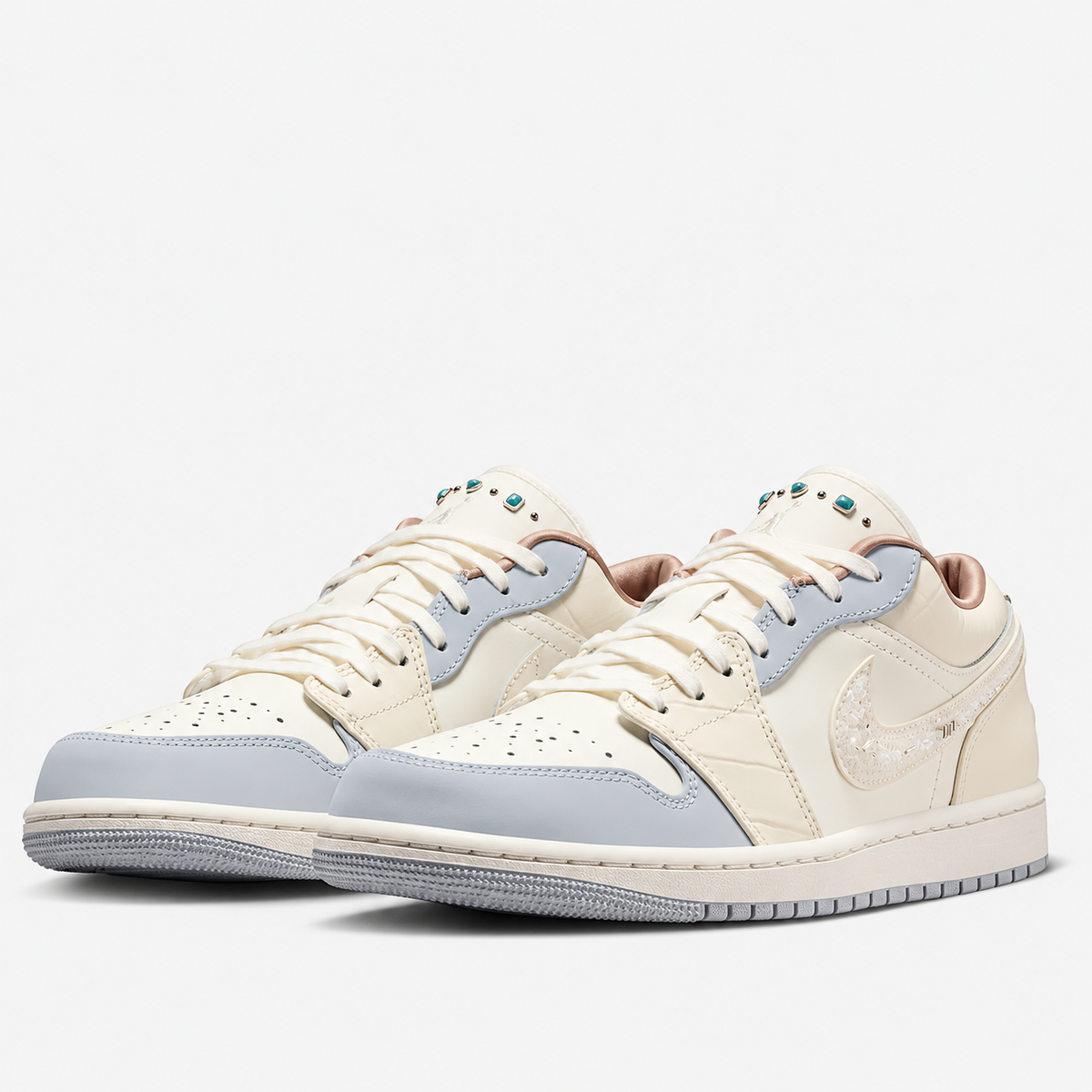Air Jordan 1 Low 'Sail Soft Pearl'