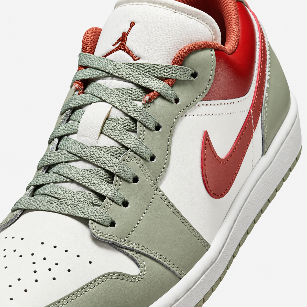 Air Jordan 1 Low 'Jade Horizon'