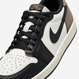 Air Jordan 1 Low OG 'Mocha'