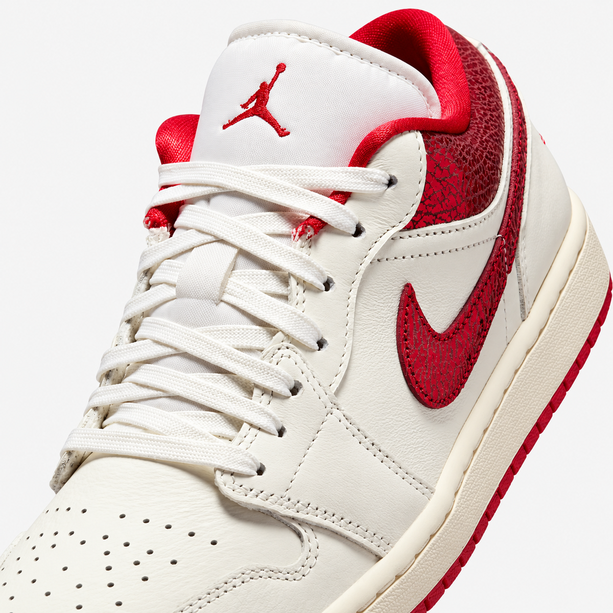 Air Jordan 1 Low SE 'Ruby'