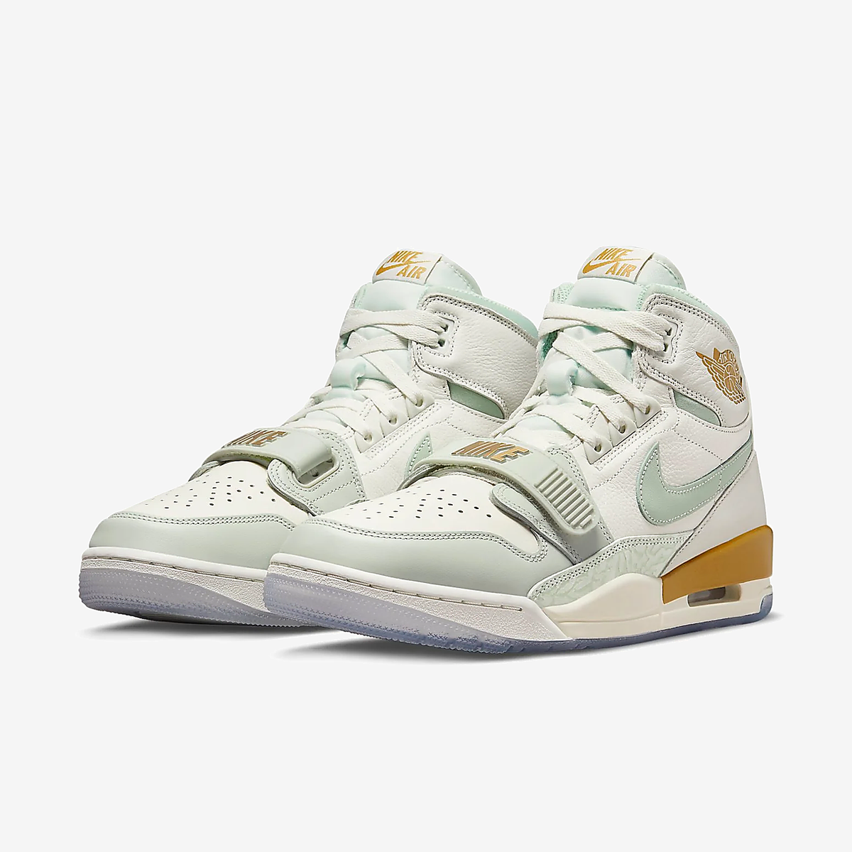 Air Jordan Legacy 312 'Sail Pistachio Frost'